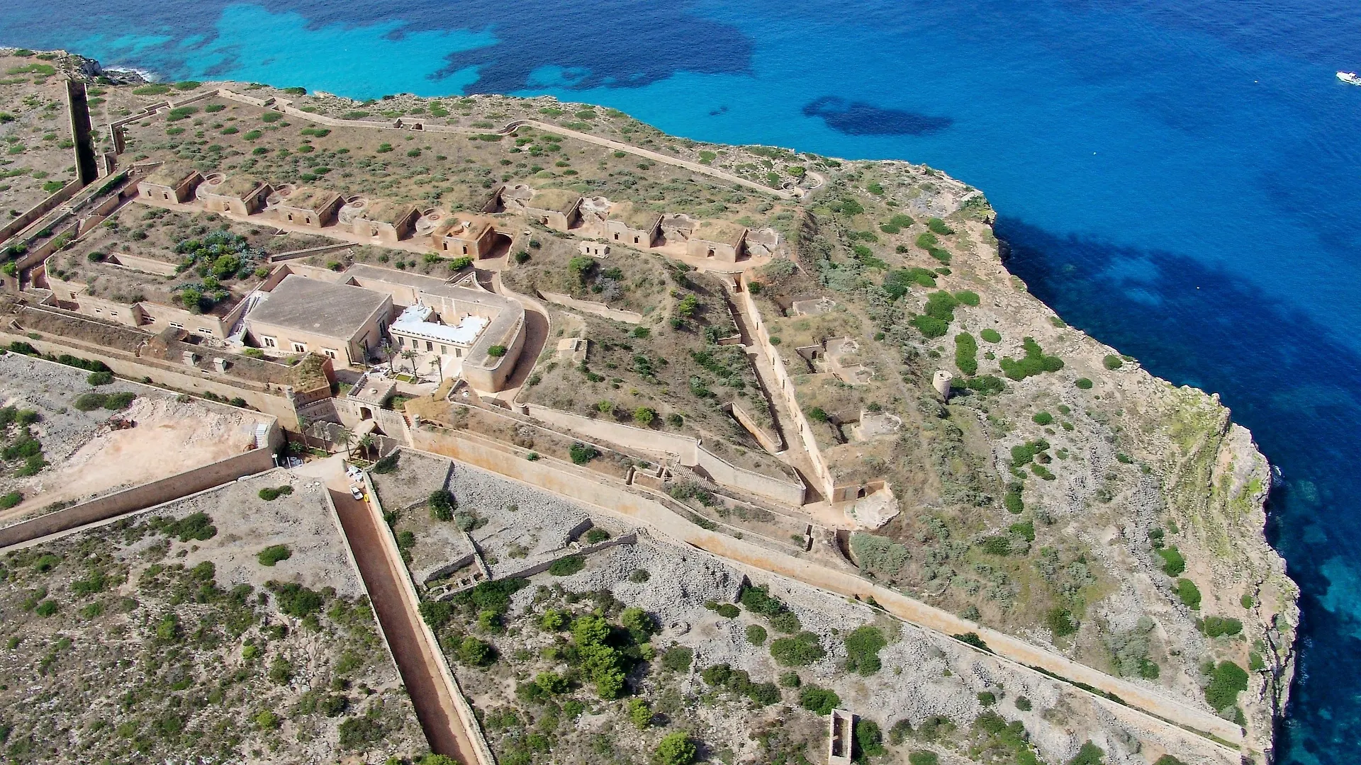 Cap Rocat, A Small Luxury Hotel Of The World Cala Blava  5*, Cala Blava (Mallorca)